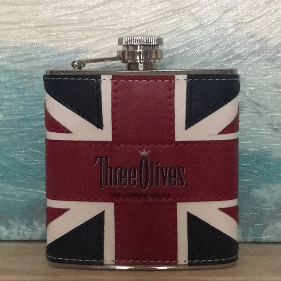 THREE OLIVES London Vodka Flask 6 oz stainless stl - Picture 1 of 5
